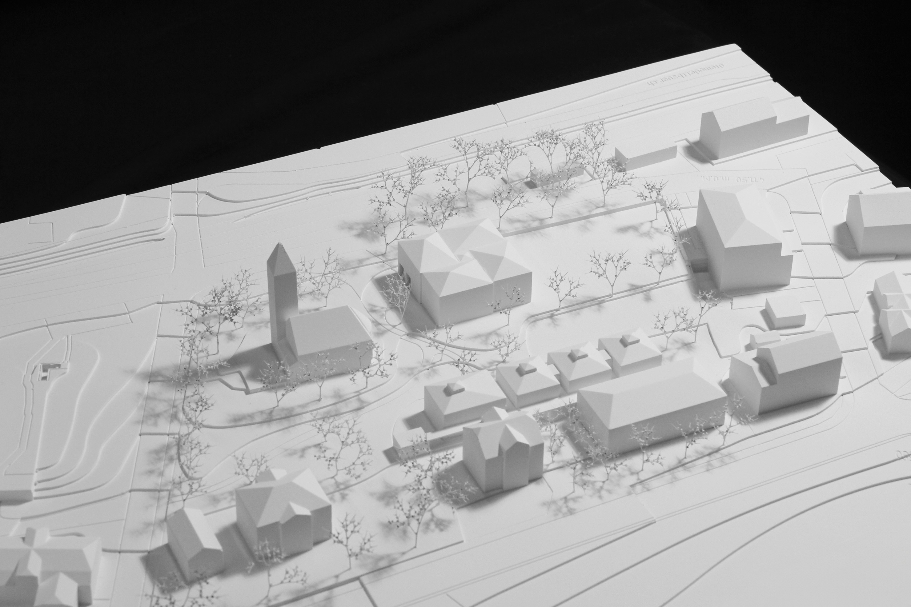 000 Titelbild Schulhauserweiterung Mammern Gipsmodell 02