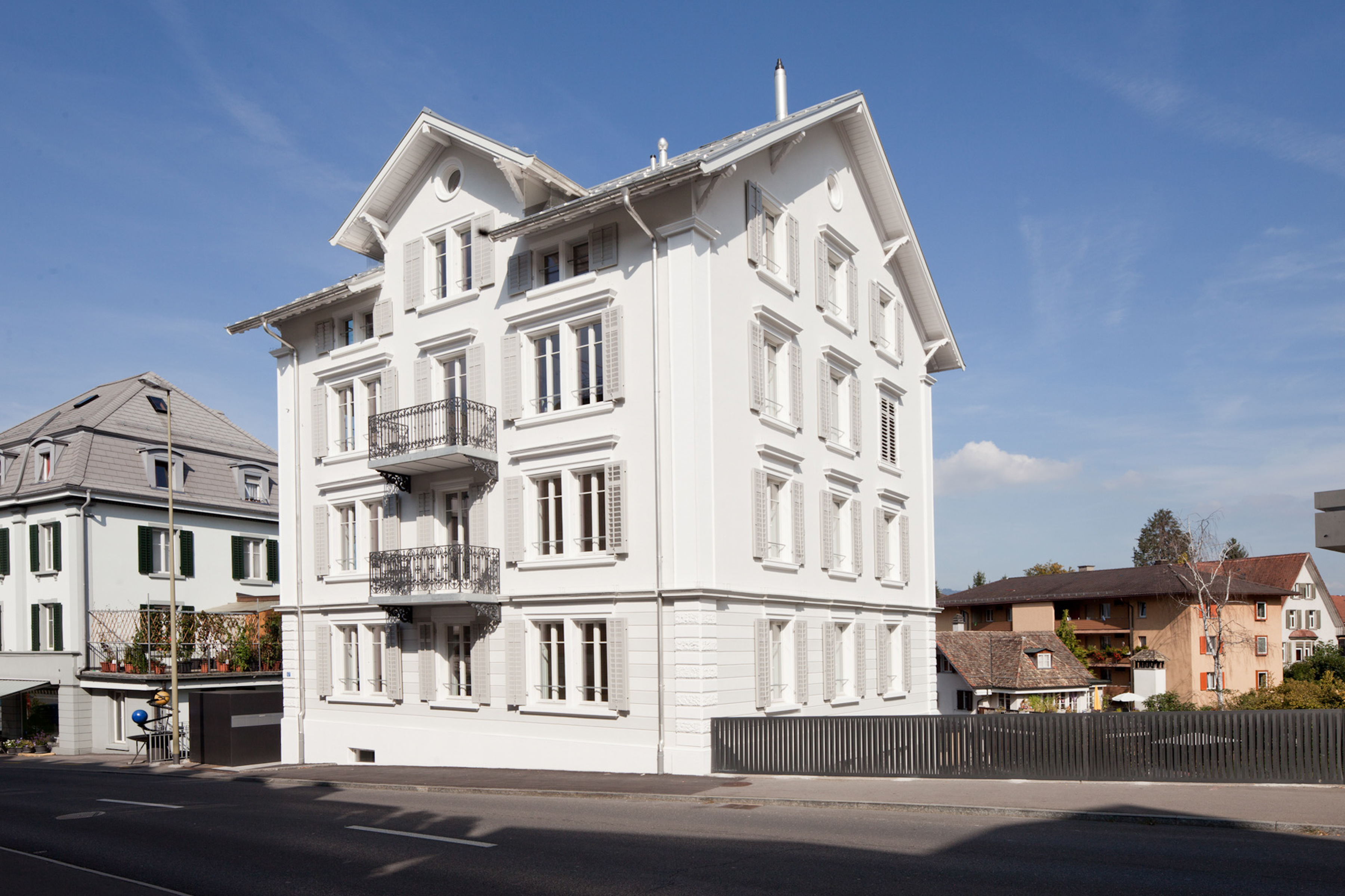Aussenansicht Townhouse II im Zentrum von Horgen